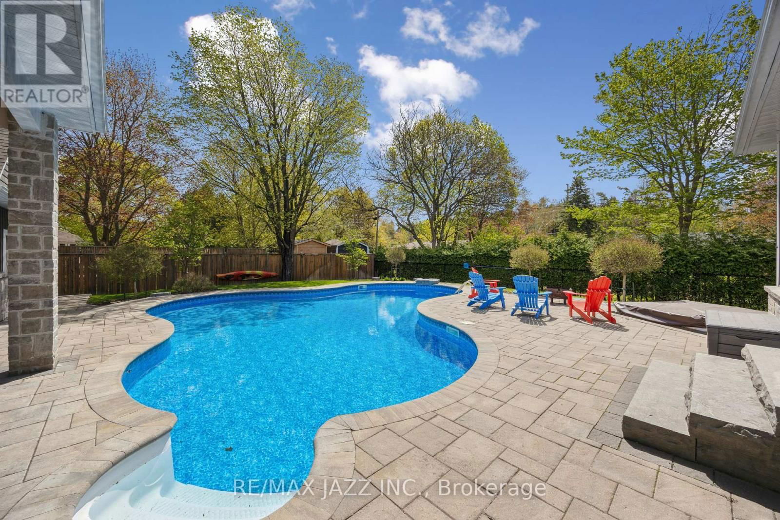 325 MAINE STREET Image 41