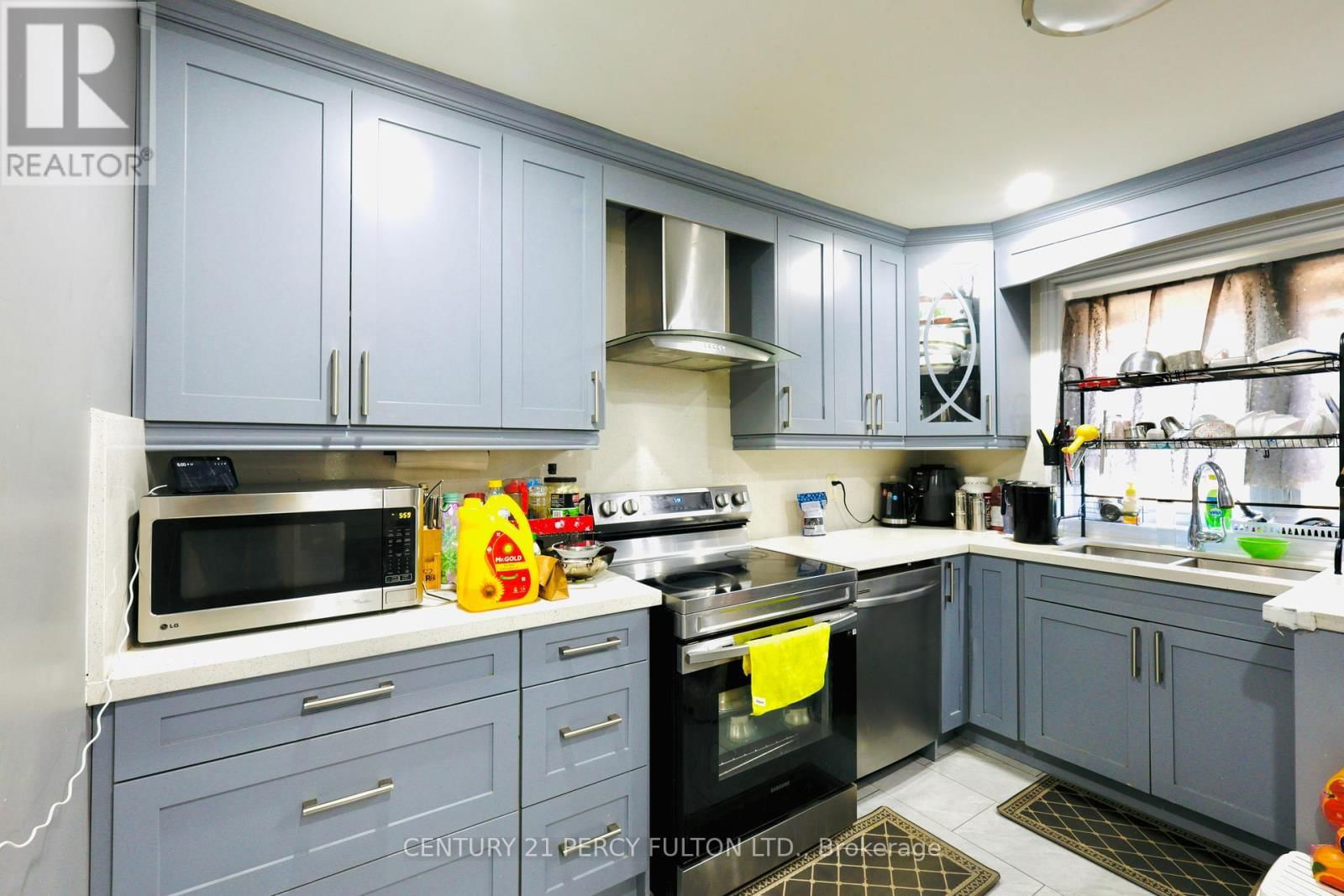 Upper - 184 CANLISH ROAD Image 7