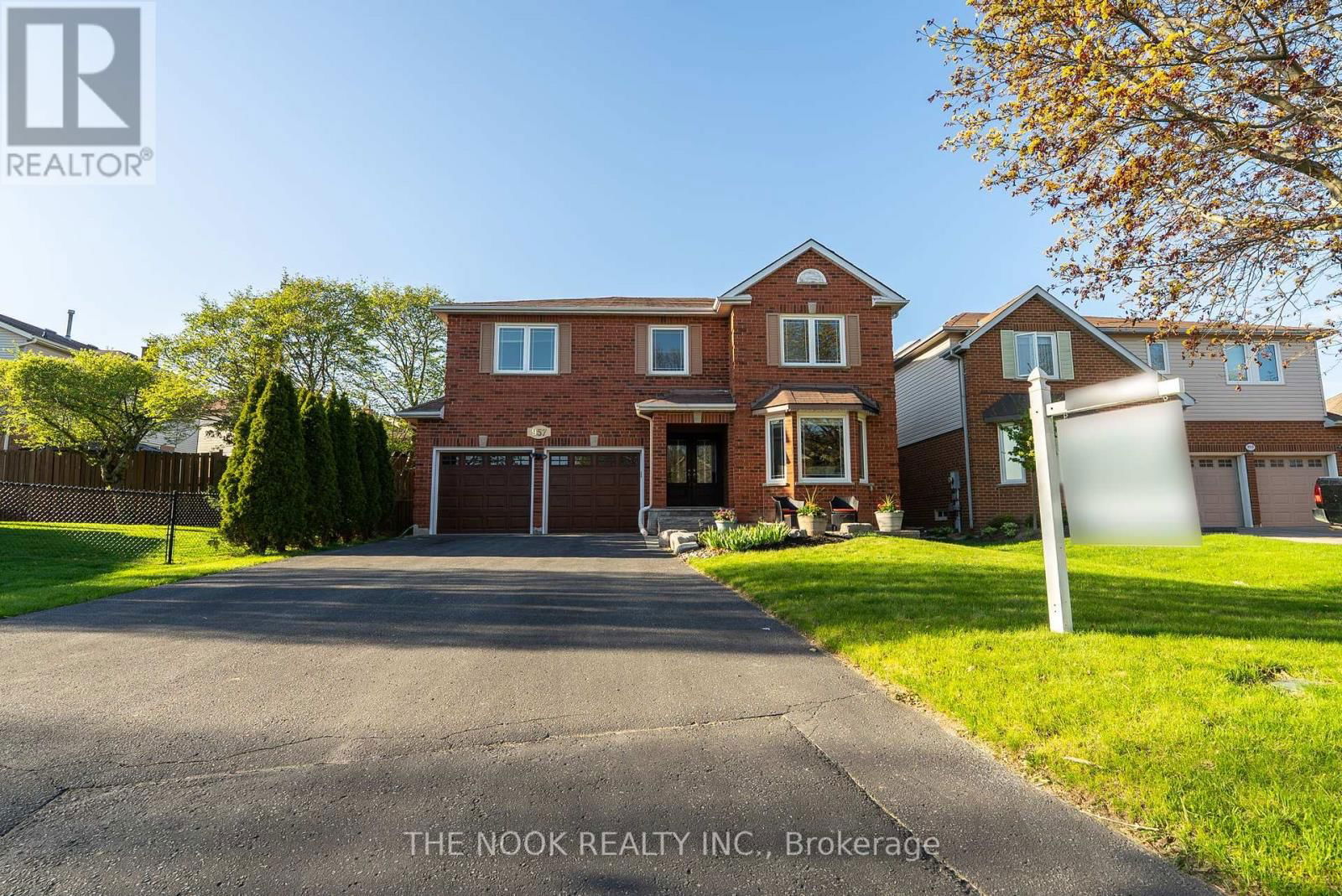 957 SPROULE CRESCENT Image 1