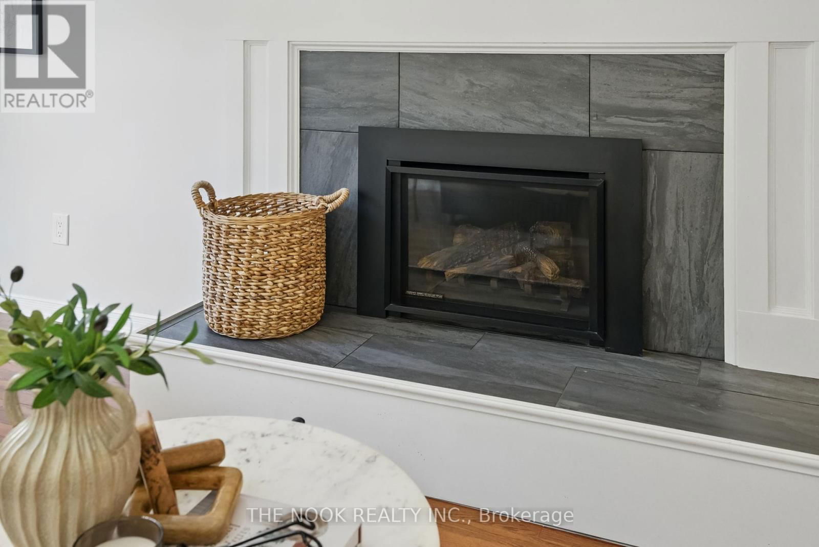 957 SPROULE CRESCENT Image 12