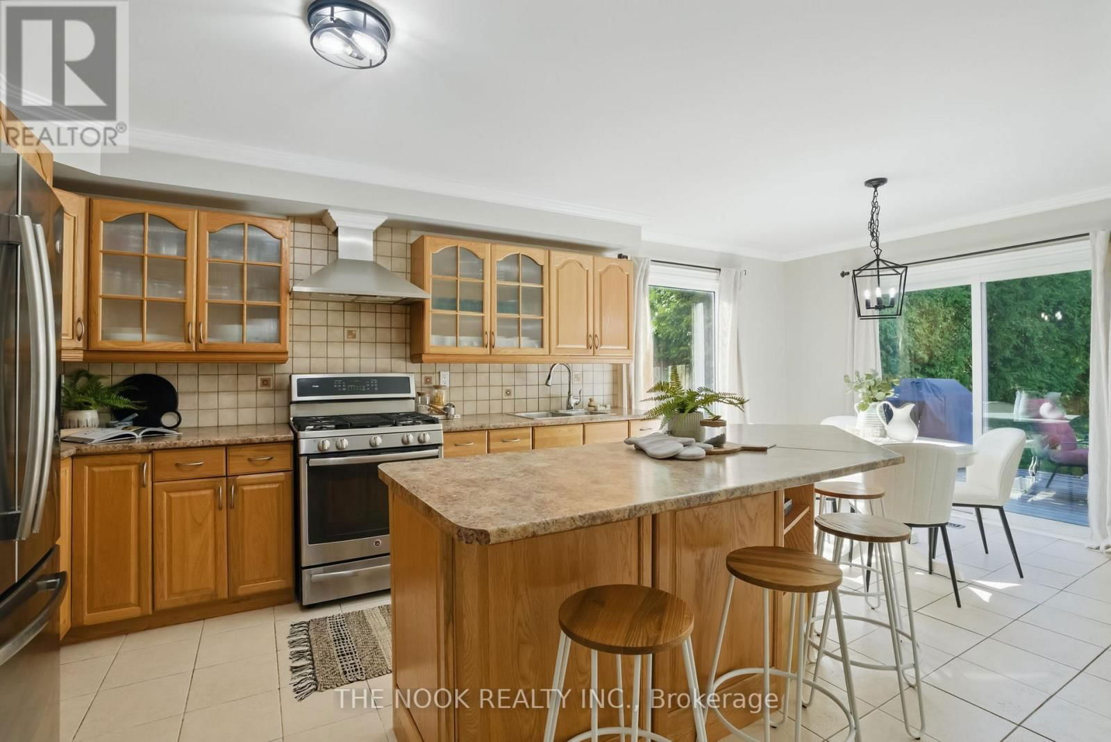 957 SPROULE CRESCENT Image 18