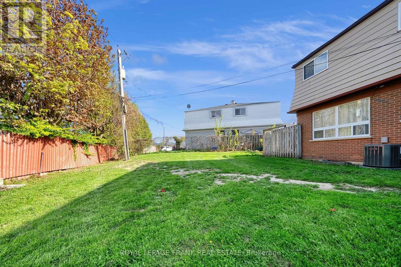 377 LINDEN STREET Image 19