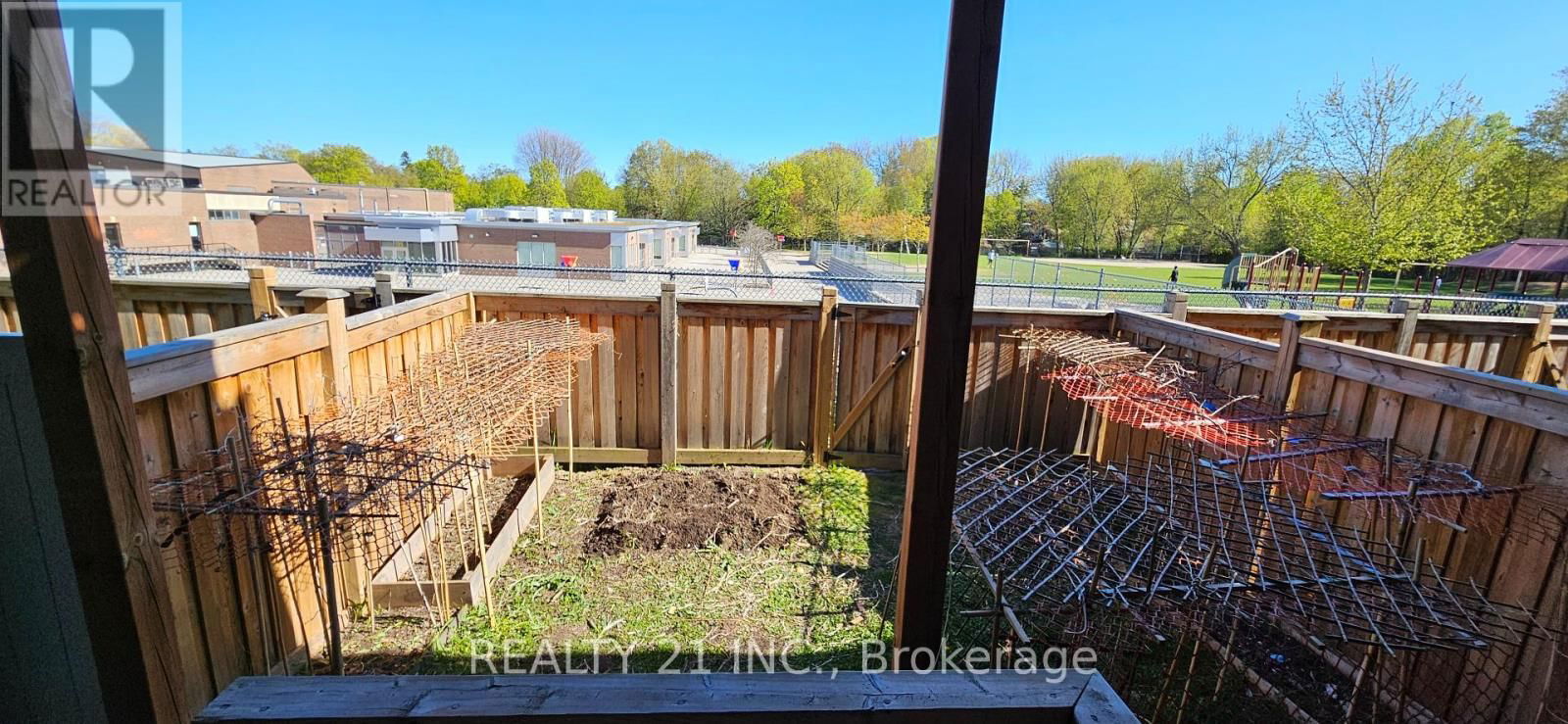 42 HERON PARK PL PLACE NORTH Image 30