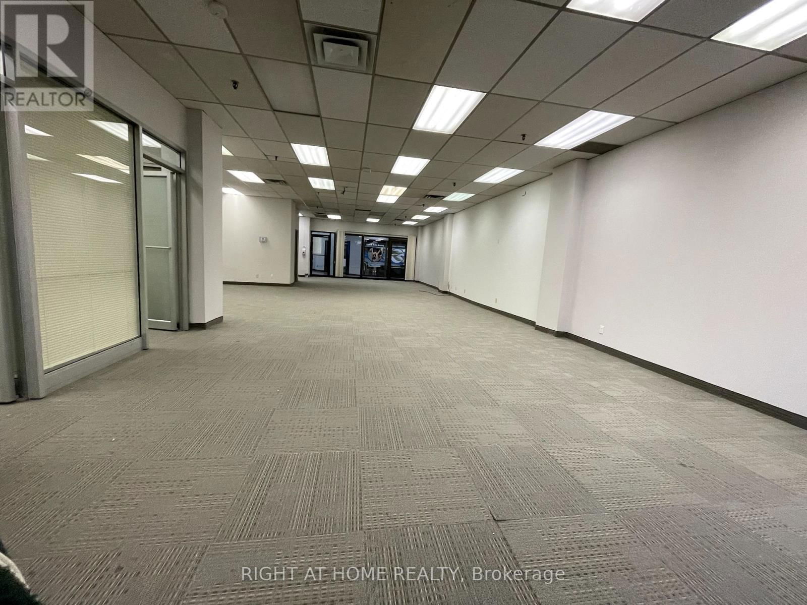 116 - 50 RICHMOND STREET EAST Image 17