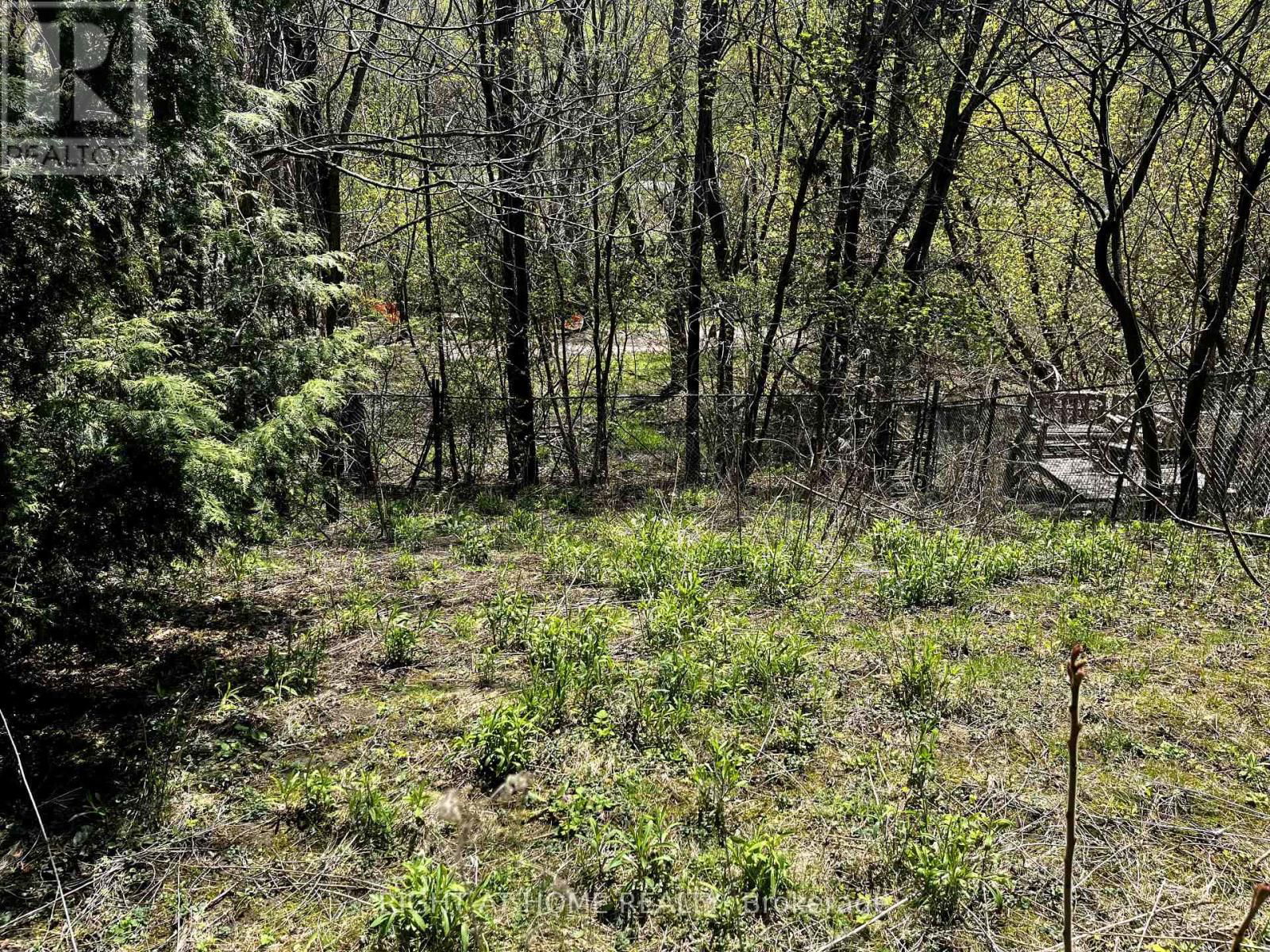 33 NOTLEY PLACE Image 3
