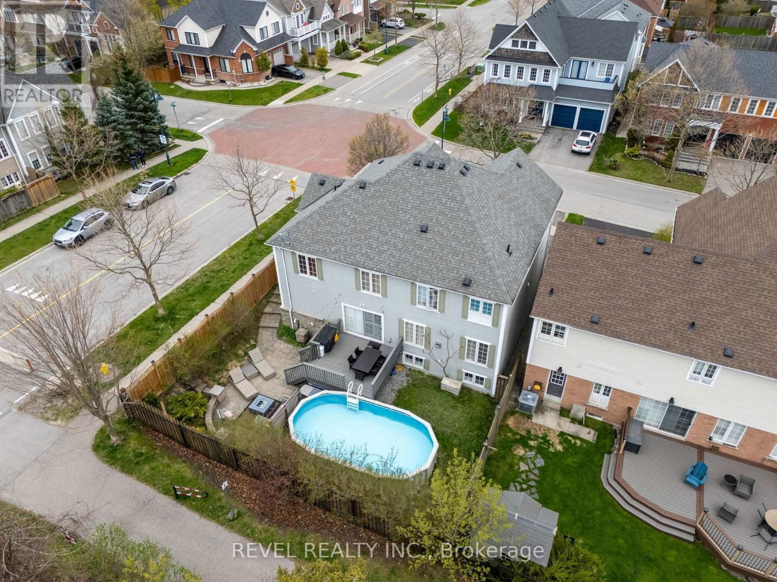 100 ASHBURY BOULEVARD Image 41