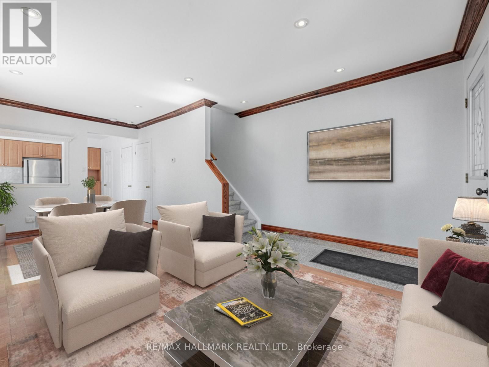 8 REDWOOD AVENUE Image 4