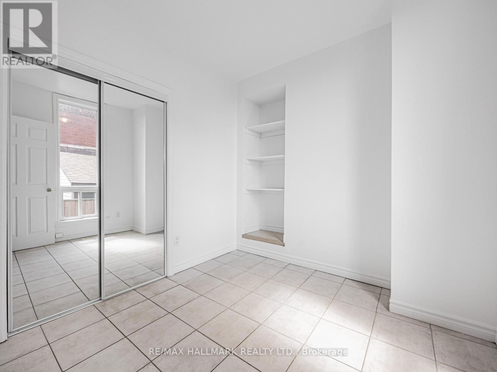 8 REDWOOD AVENUE Image 43
