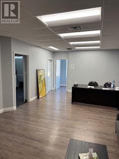 752 DANFORTH AVENUE Image 4