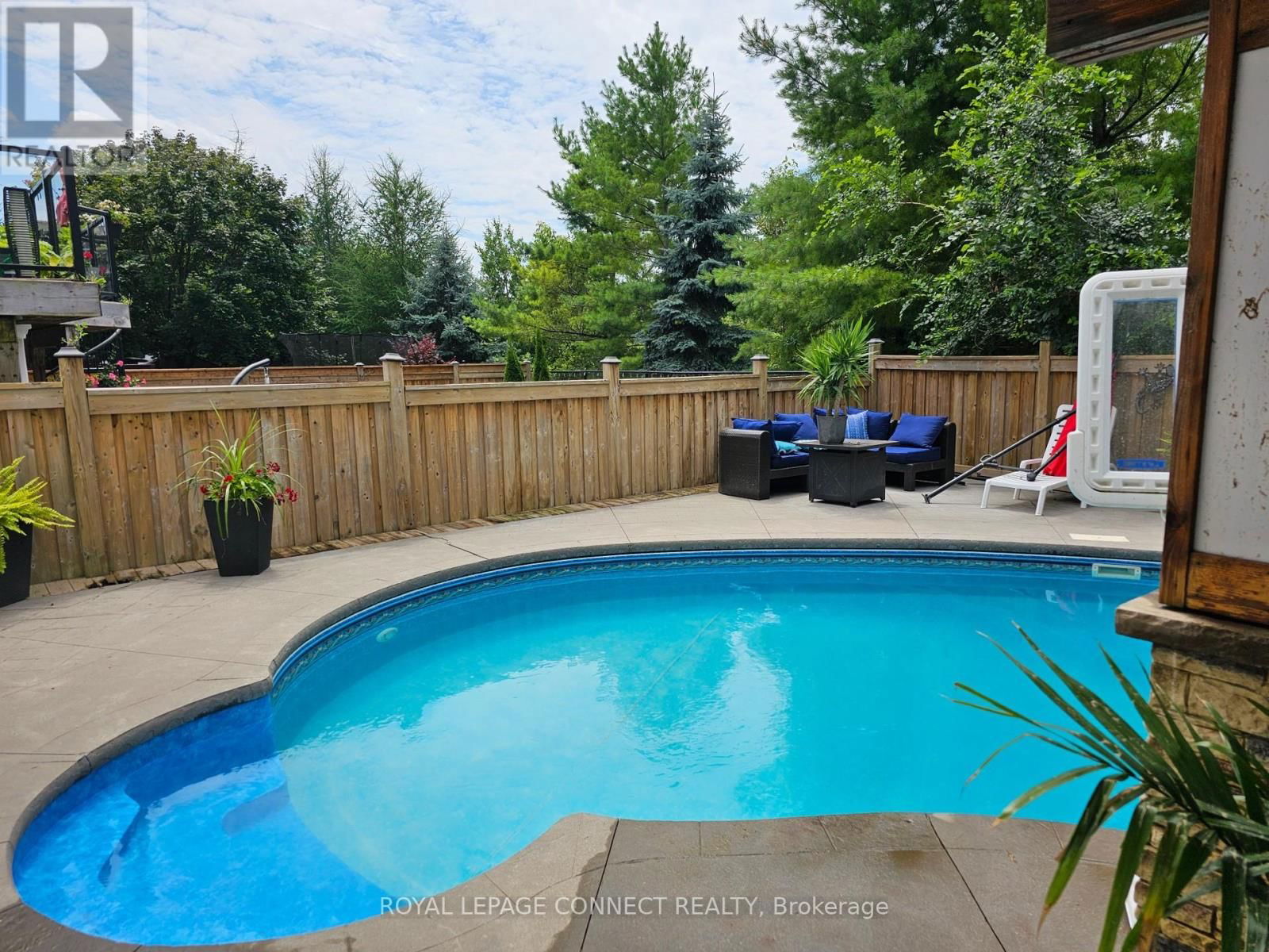 18 LAMPORT COURT Image 48