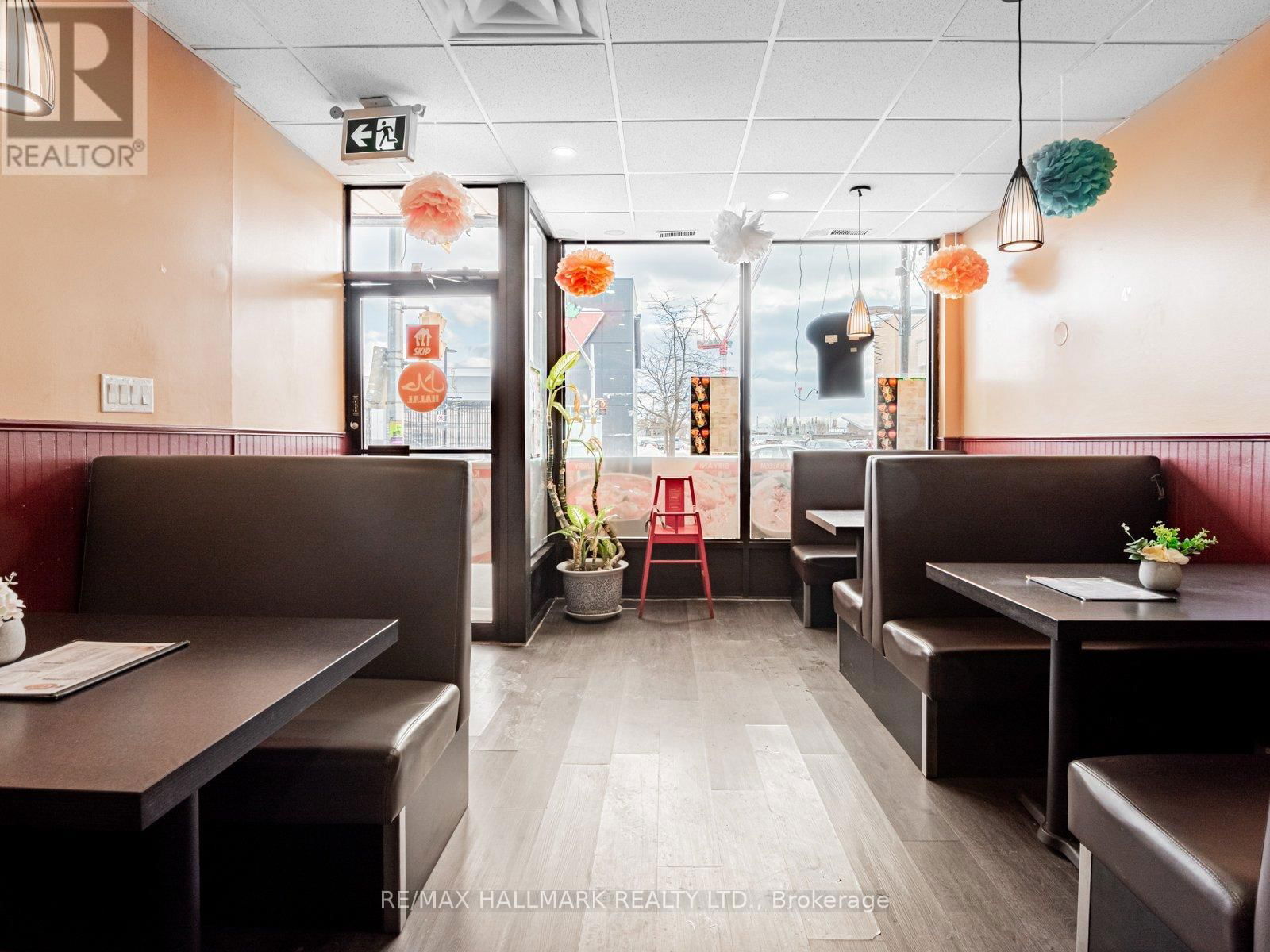 2658 DANFORTH AVENUE Image 2