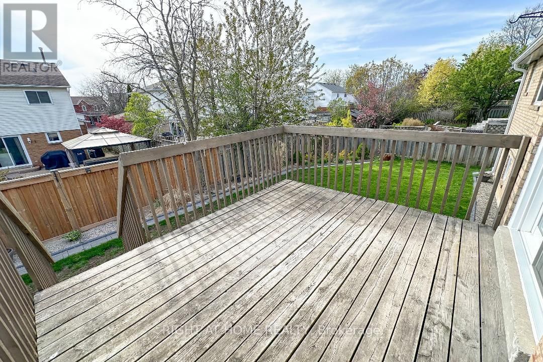 91 FOSTER CREEK DRIVE NORTH Image 36