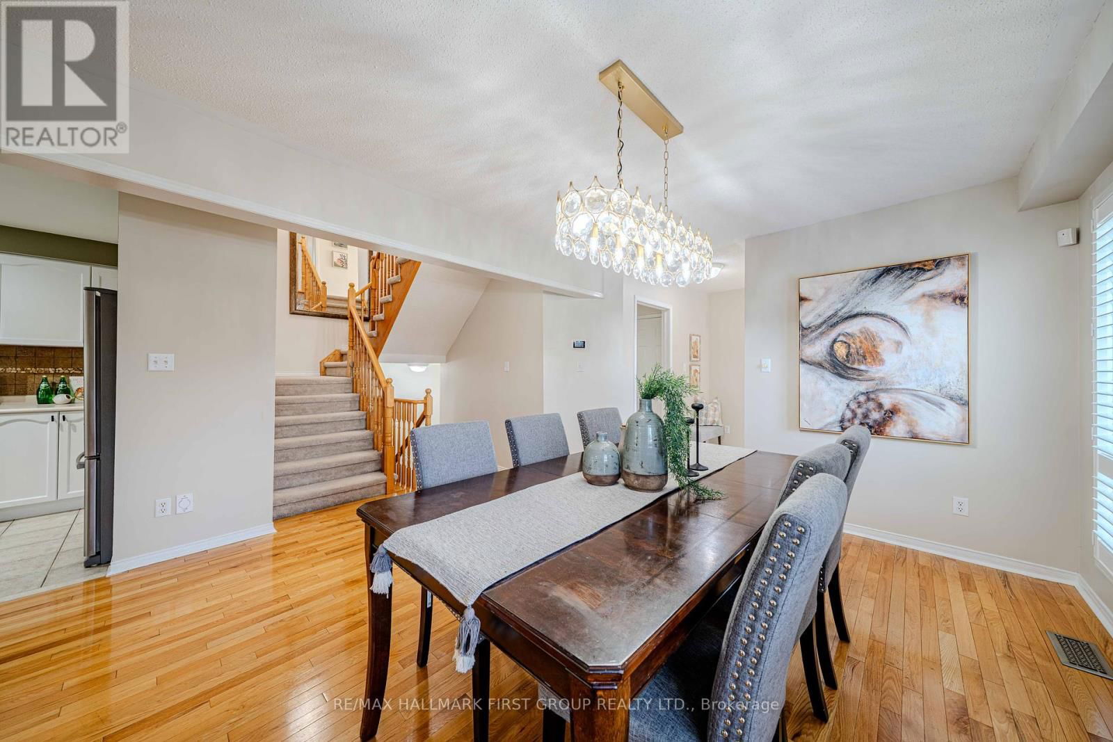 21 ARLSTON COURT Image 10