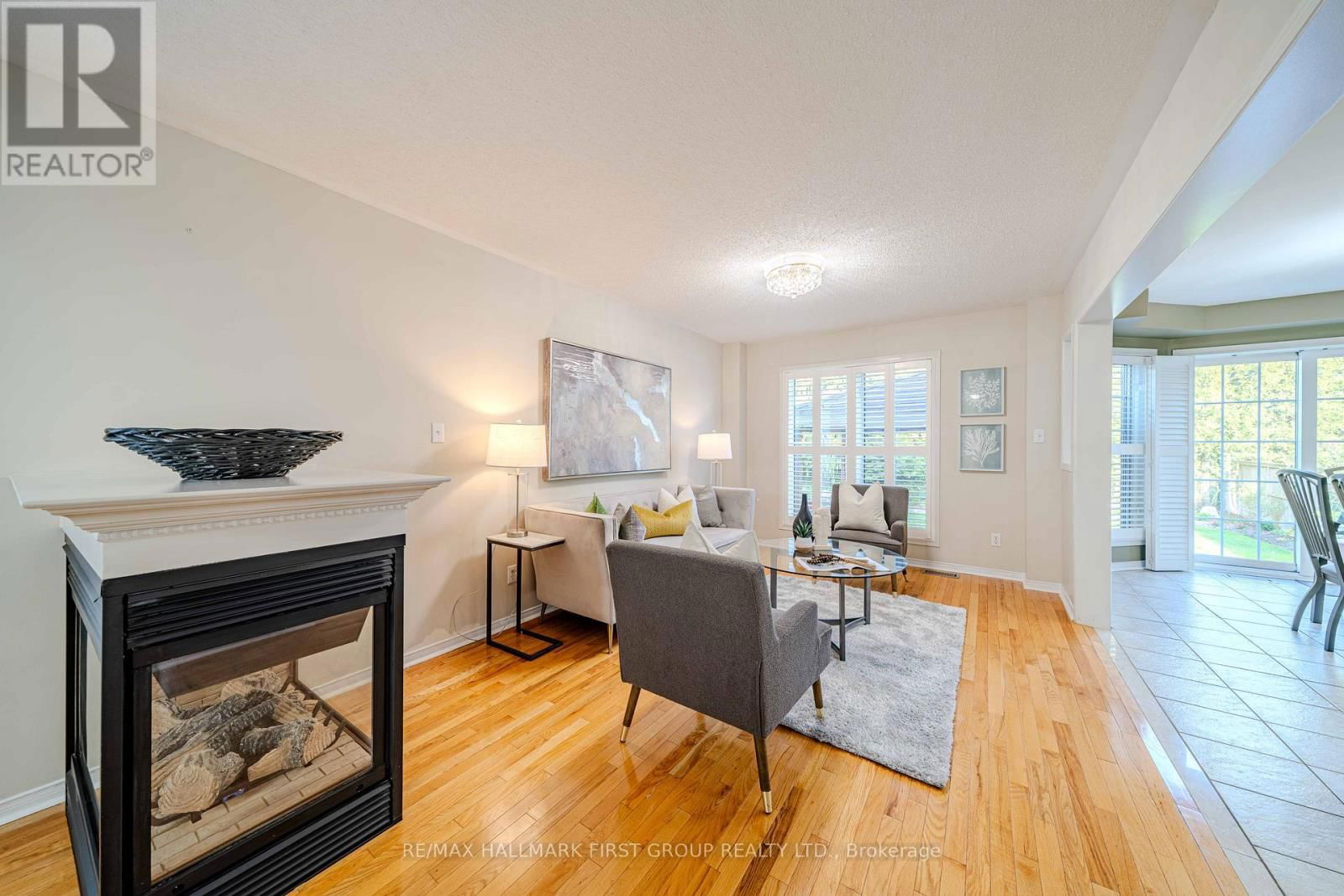 21 ARLSTON COURT Image 11
