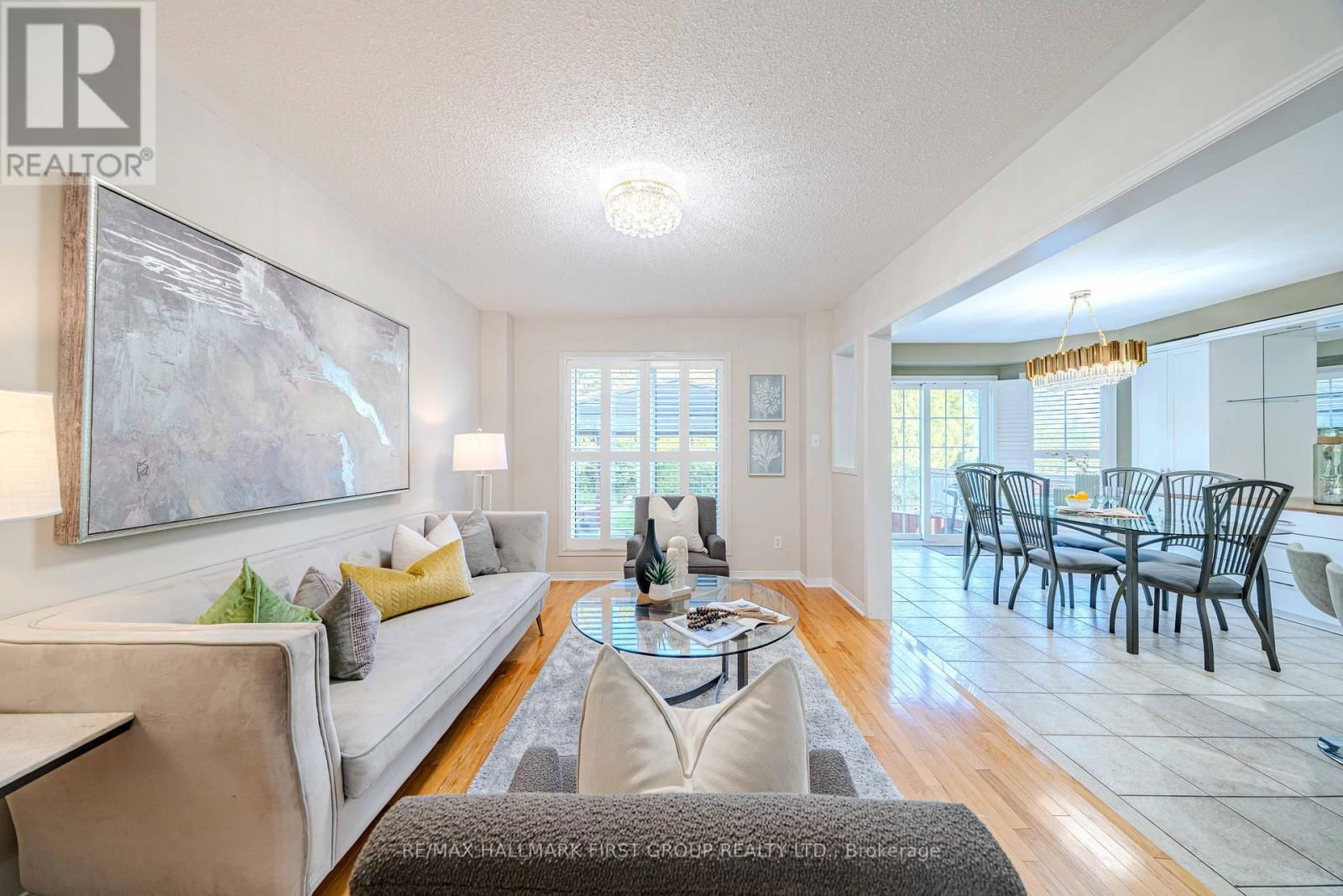 21 ARLSTON COURT Image 13