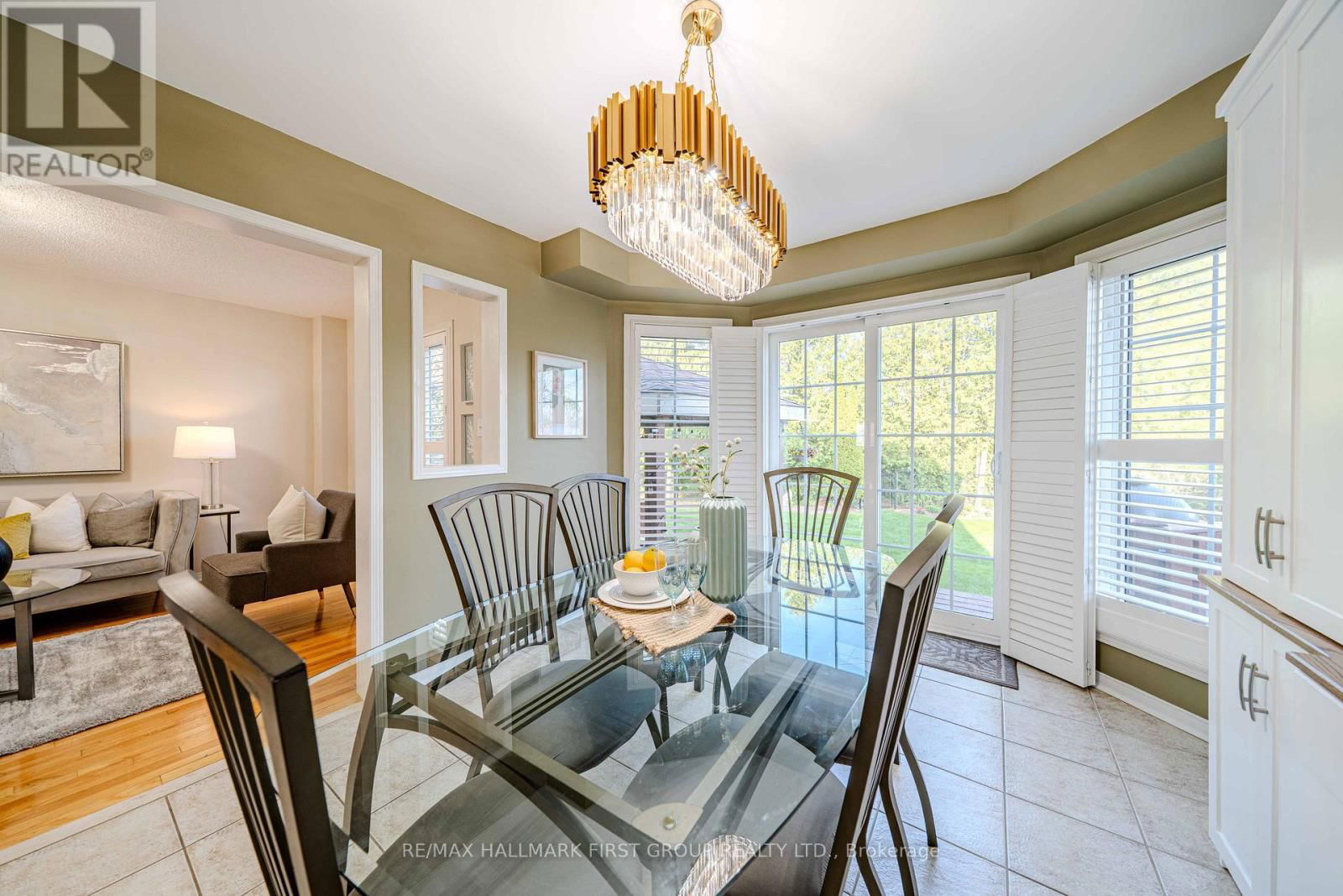 21 ARLSTON COURT Image 18