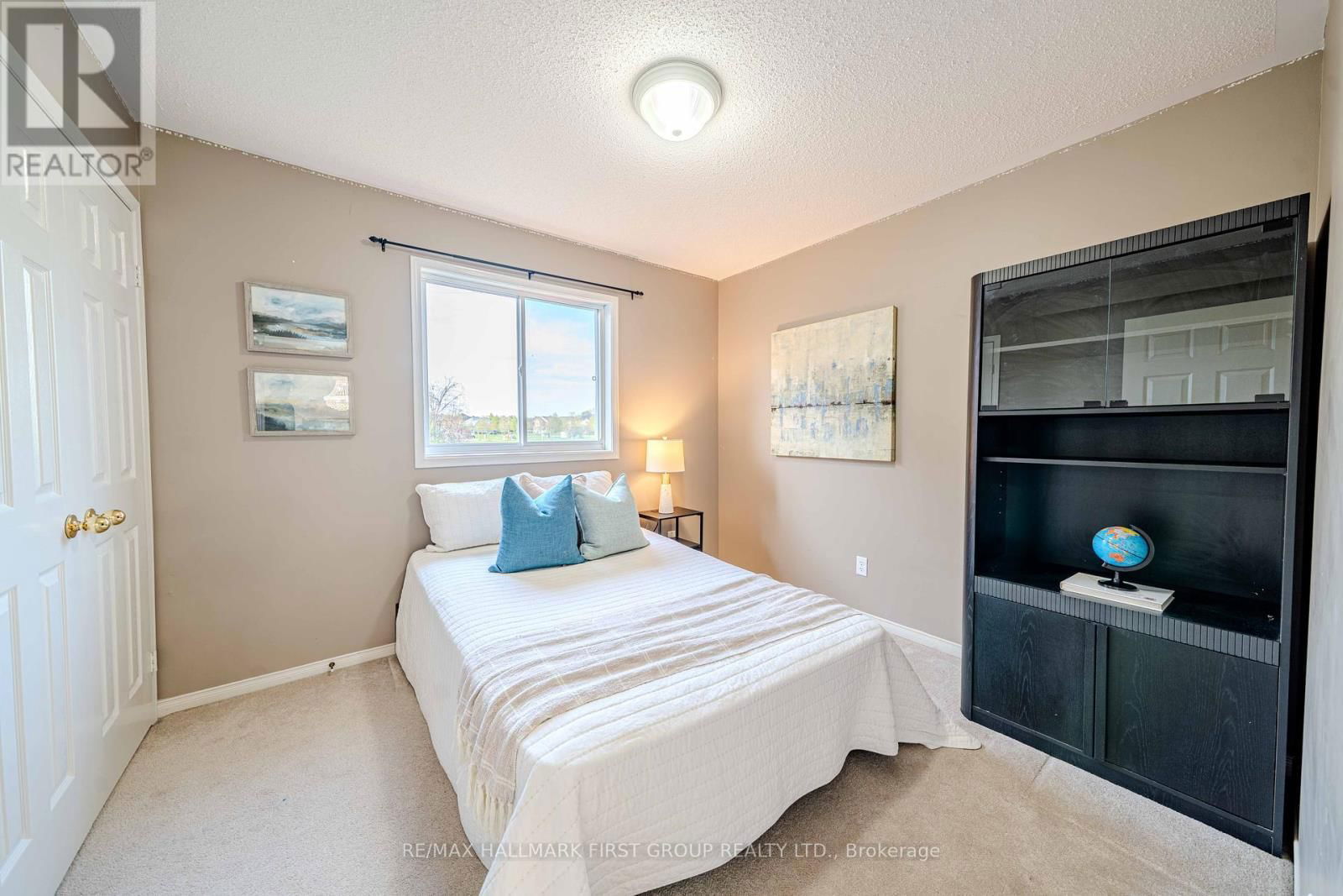 21 ARLSTON COURT Image 32