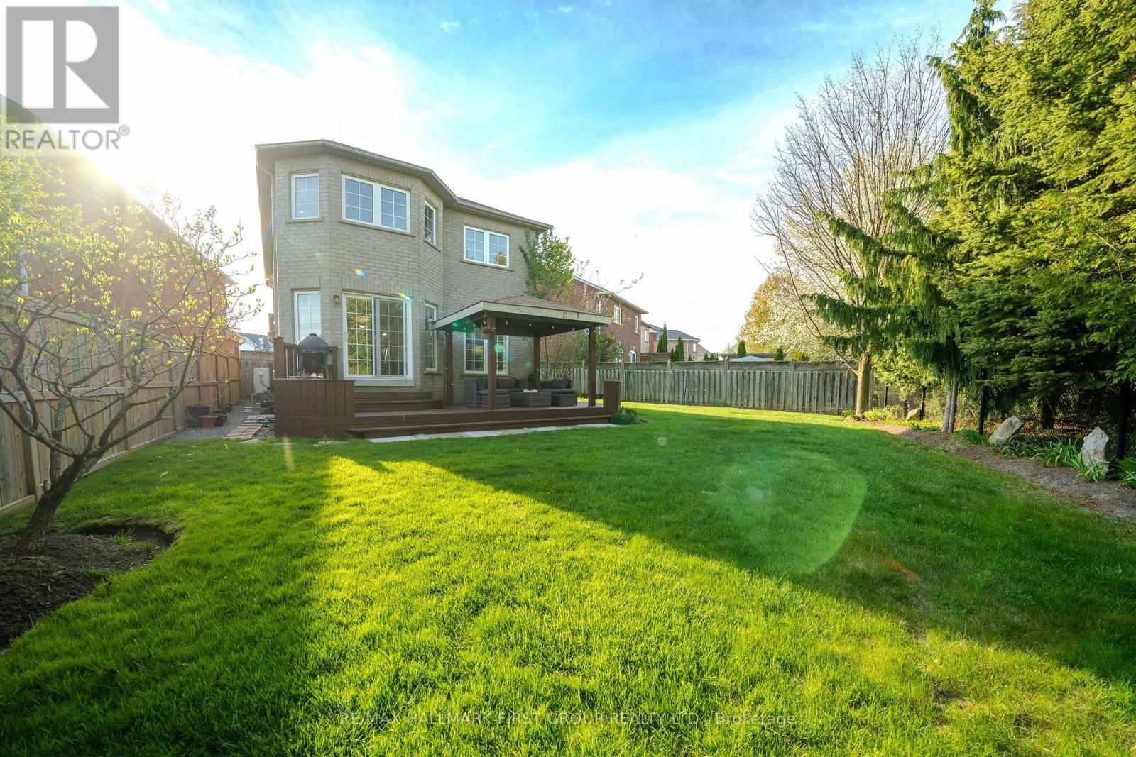 21 ARLSTON COURT Image 46
