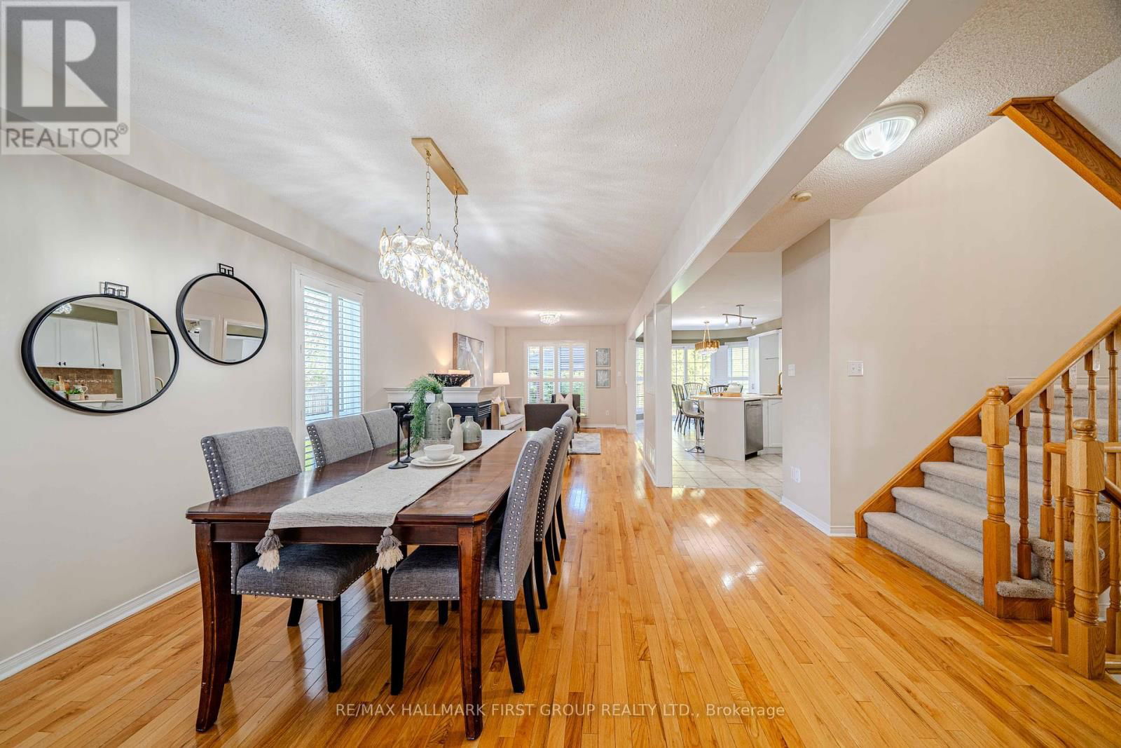 21 ARLSTON COURT Image 6