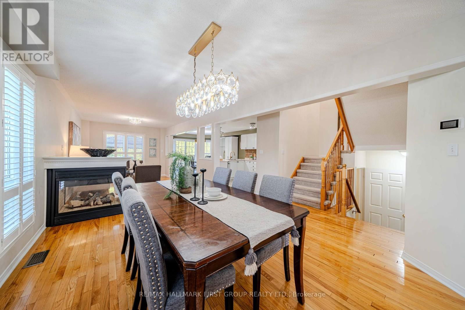 21 ARLSTON COURT Image 7