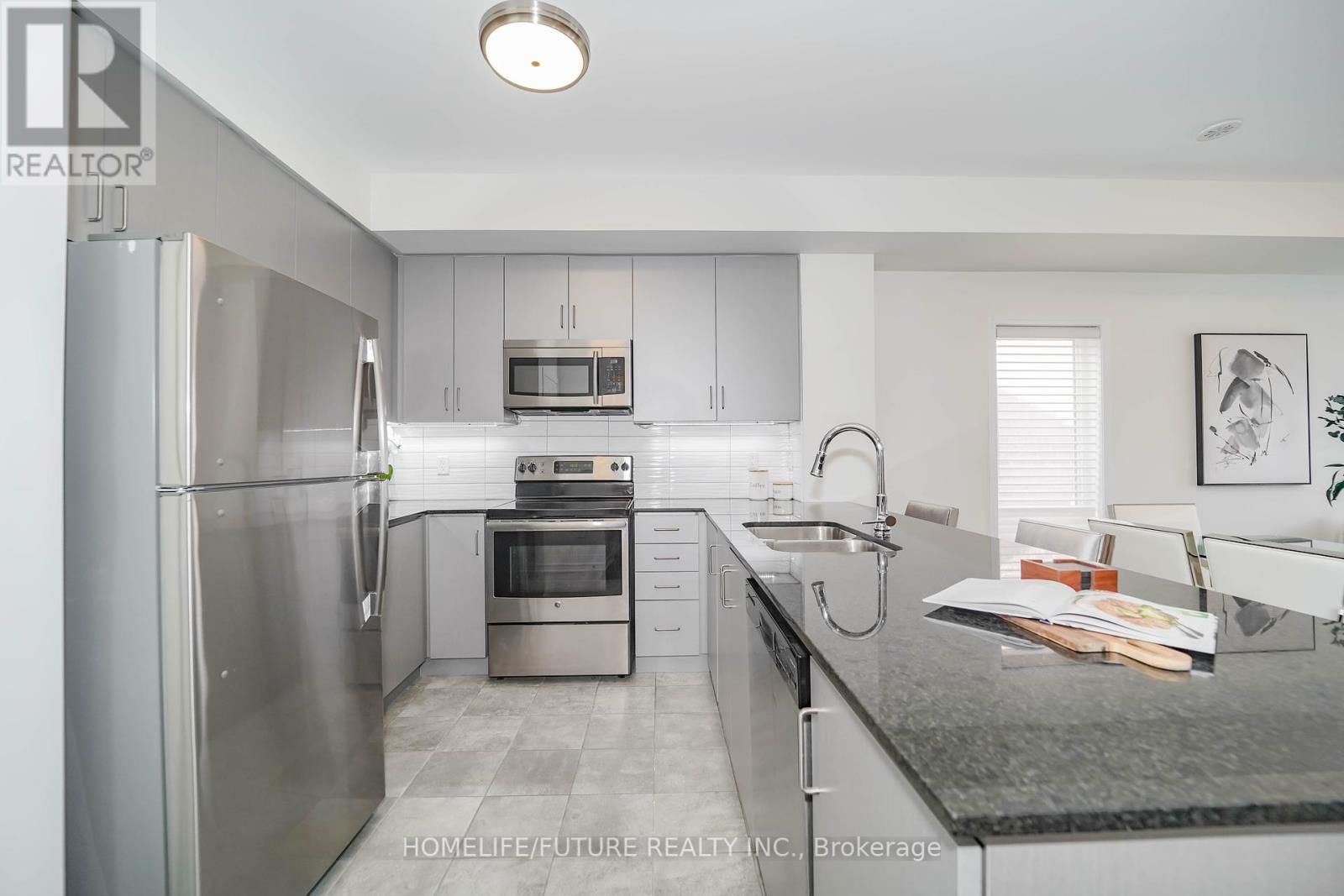 1 - 1040 ELTON WAY Image 11