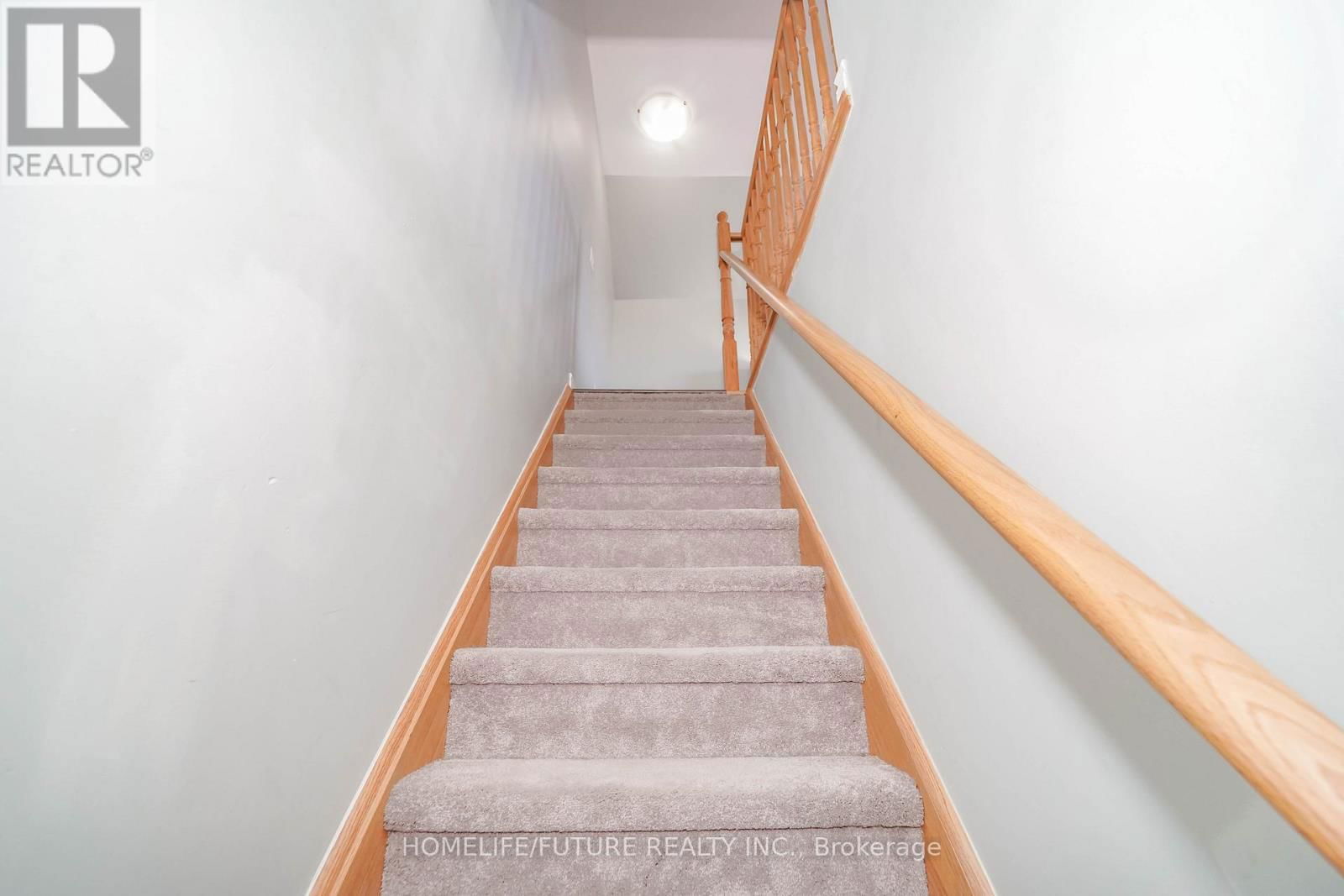 1 - 1040 ELTON WAY Image 22
