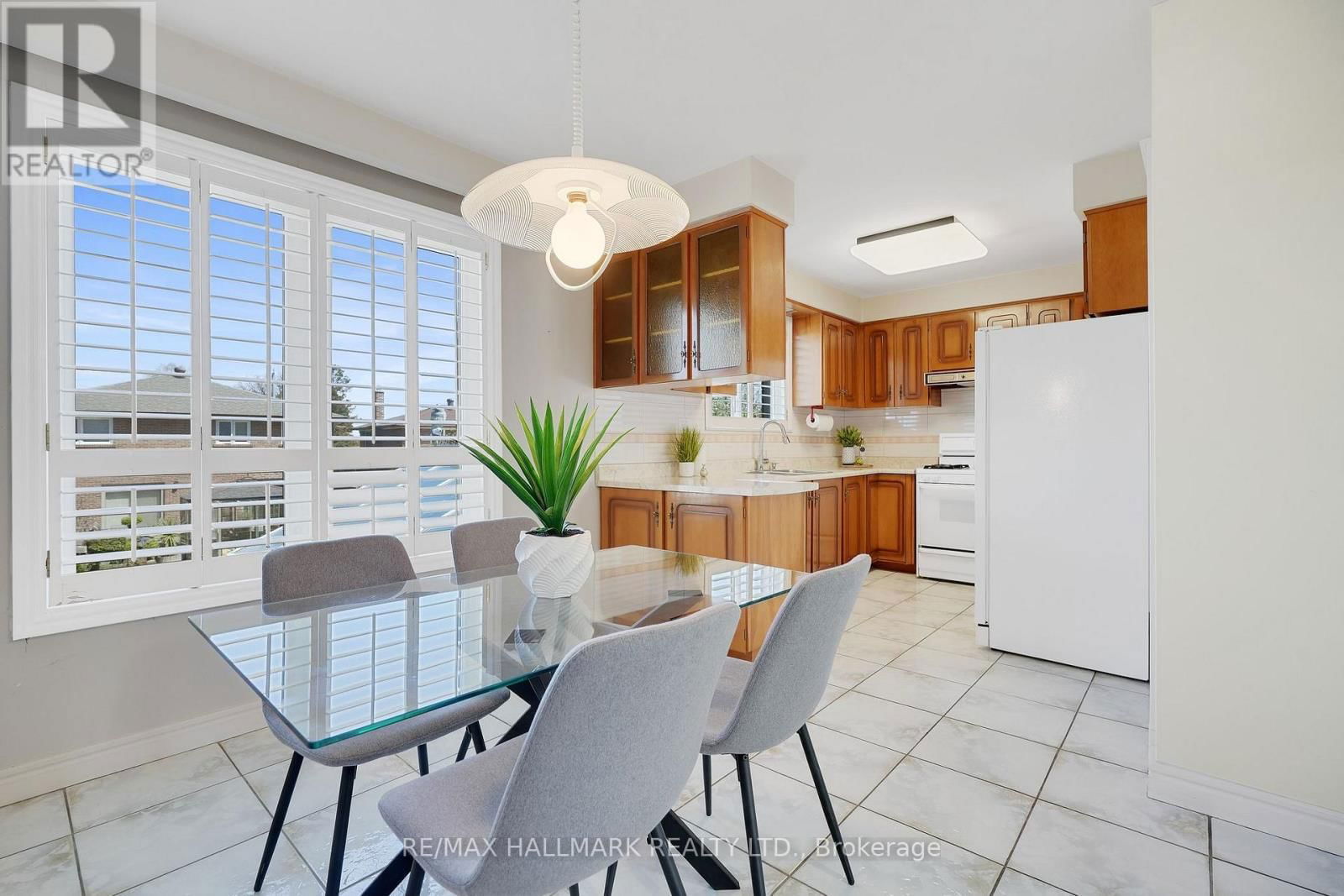 44 ARKONA DRIVE Image 11