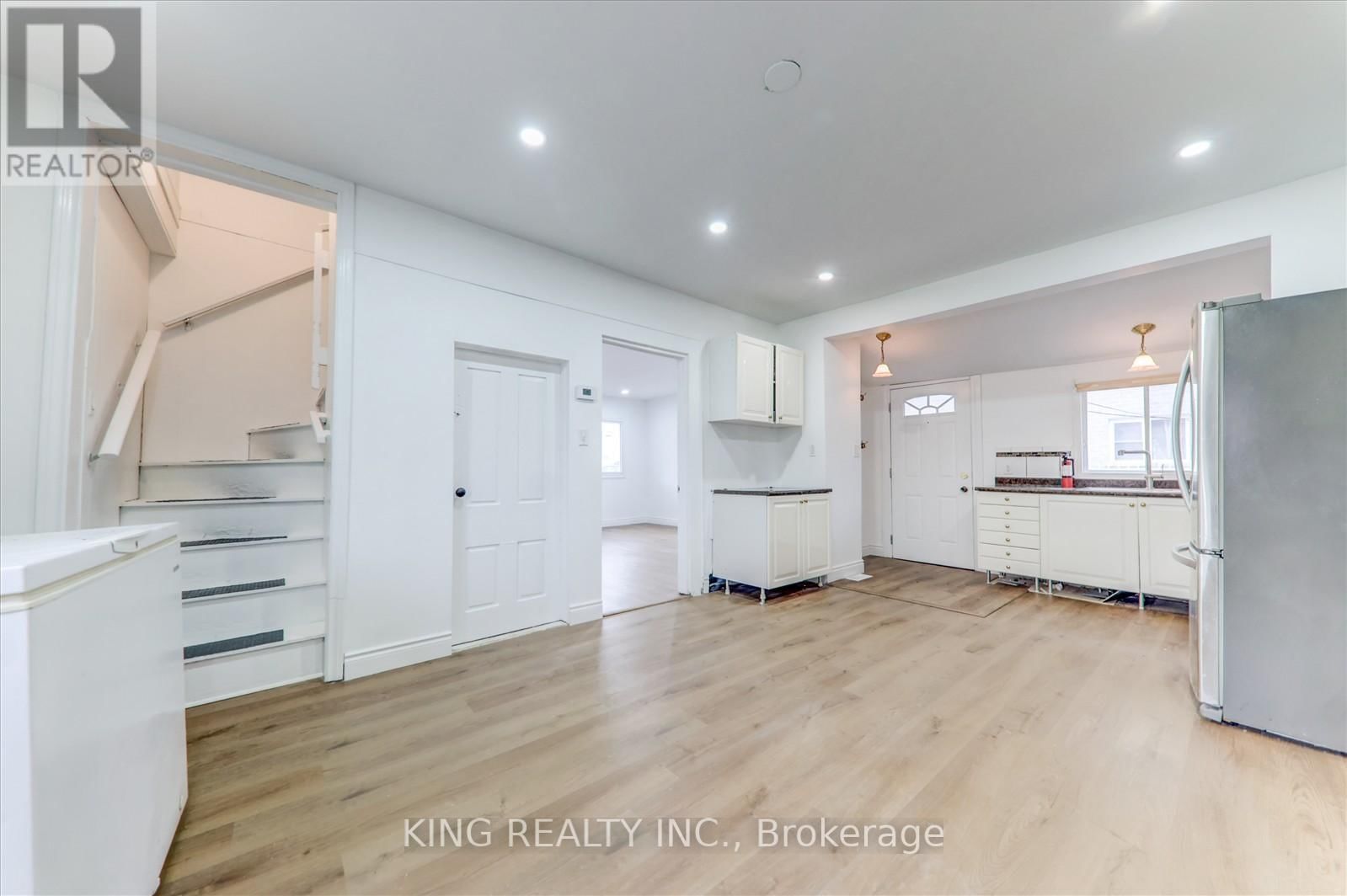 119 CELINA STREET Image 19