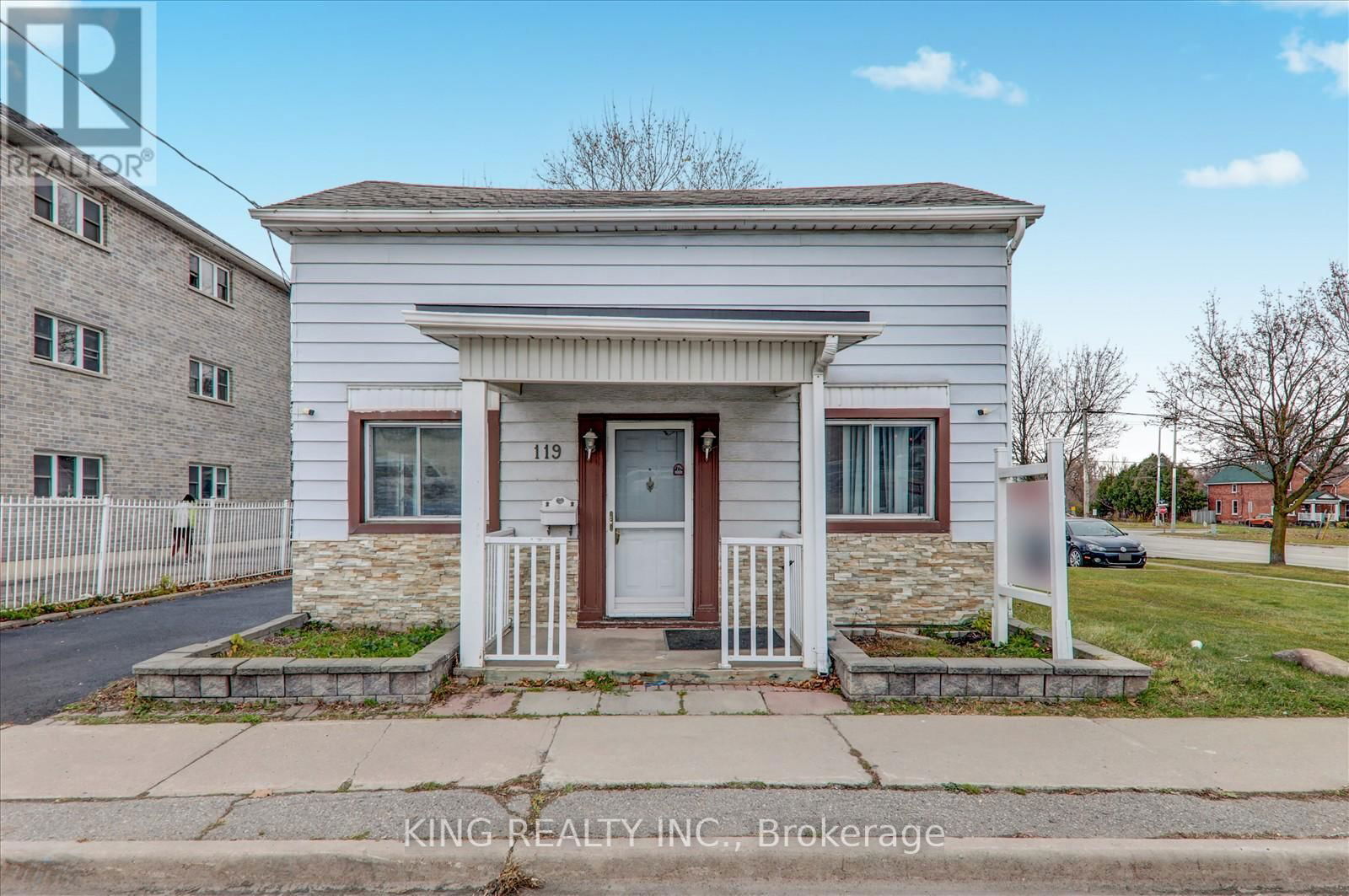 119 CELINA STREET Image 2