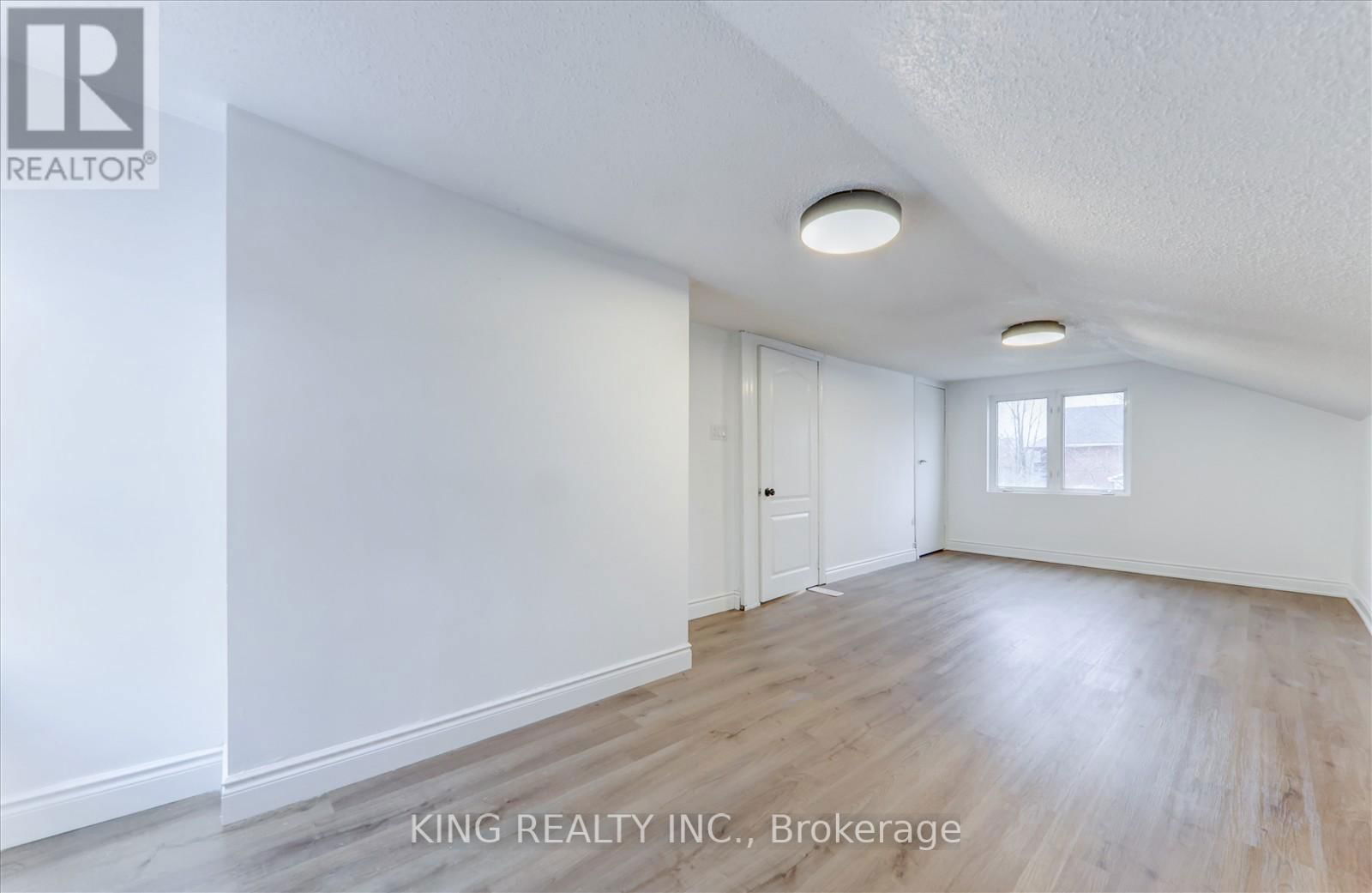 119 CELINA STREET Image 25