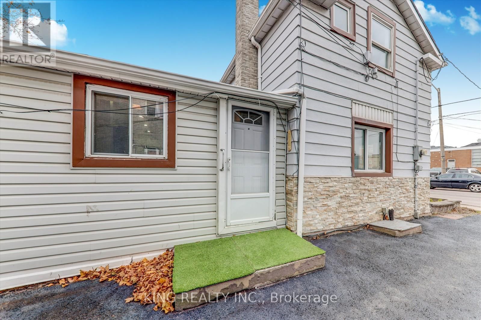 119 CELINA STREET Image 28