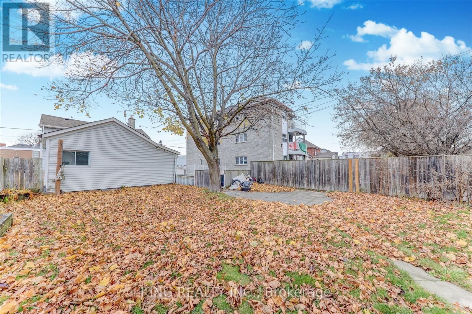 119 CELINA STREET Image 29