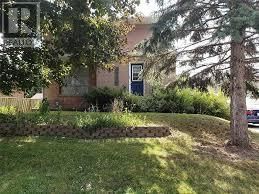 Lower - 507 COLBORNE STREET WEST Image 14
