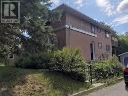 Lower - 507 COLBORNE STREET WEST Image 2