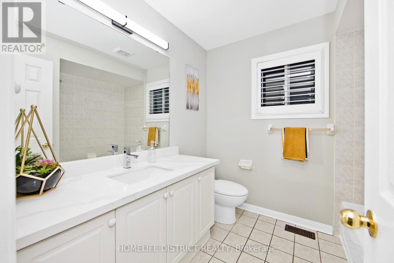50 WELDRICK CRESCENT Image 23