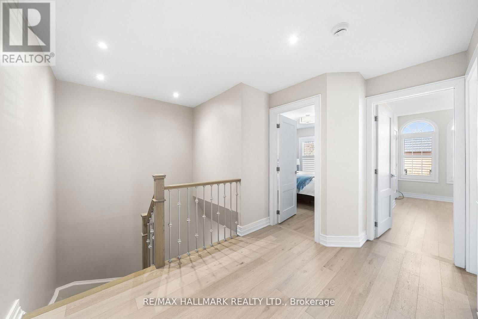 315 GRANBY COURT Image 19