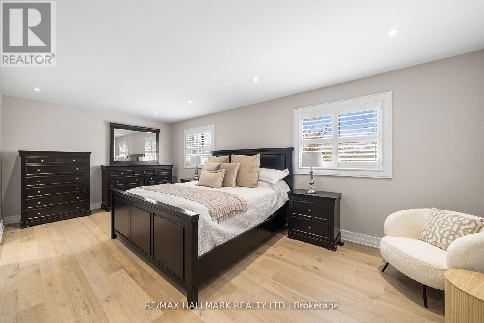 315 GRANBY COURT Image 25