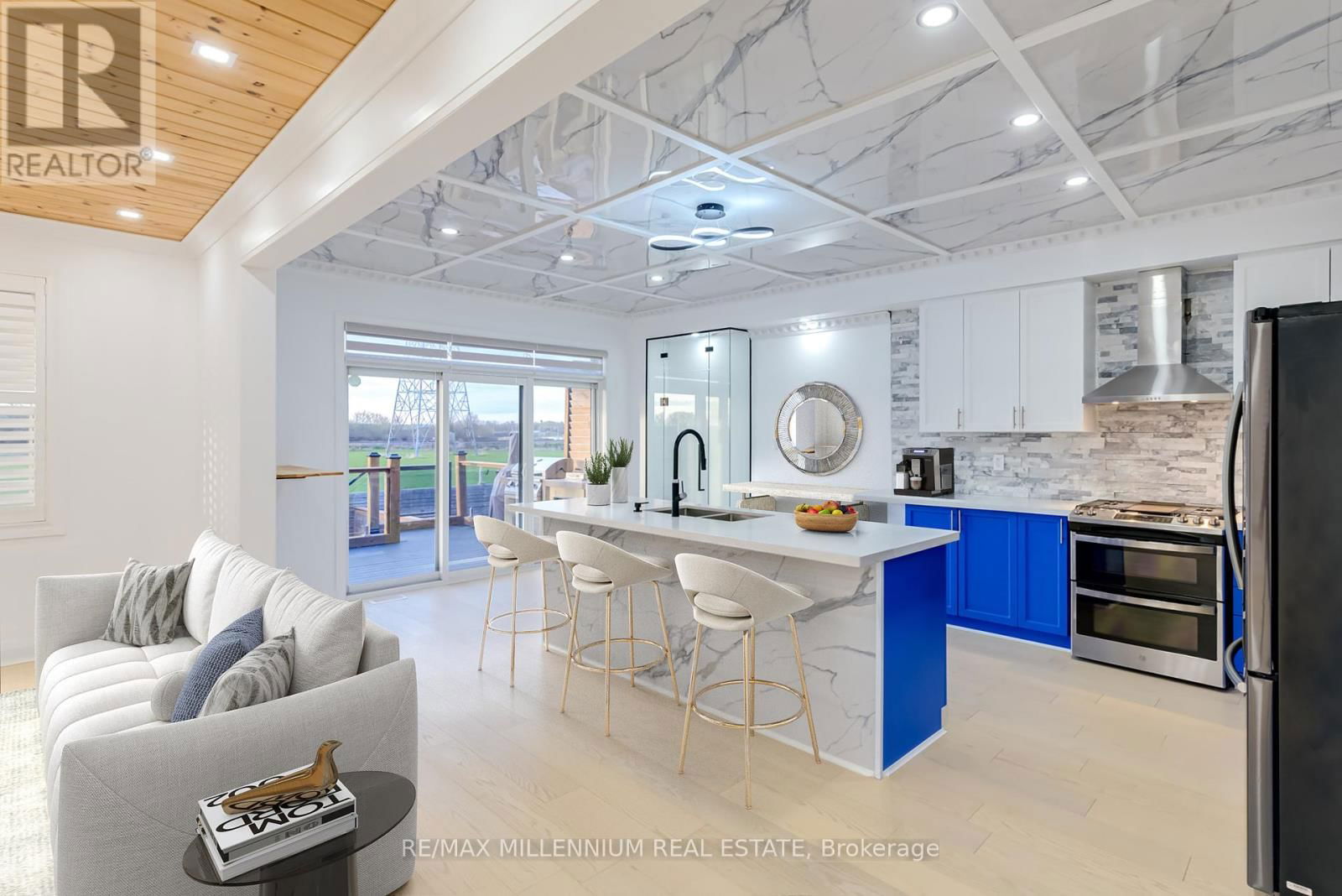 147 YACHT DRIVE Image 11
