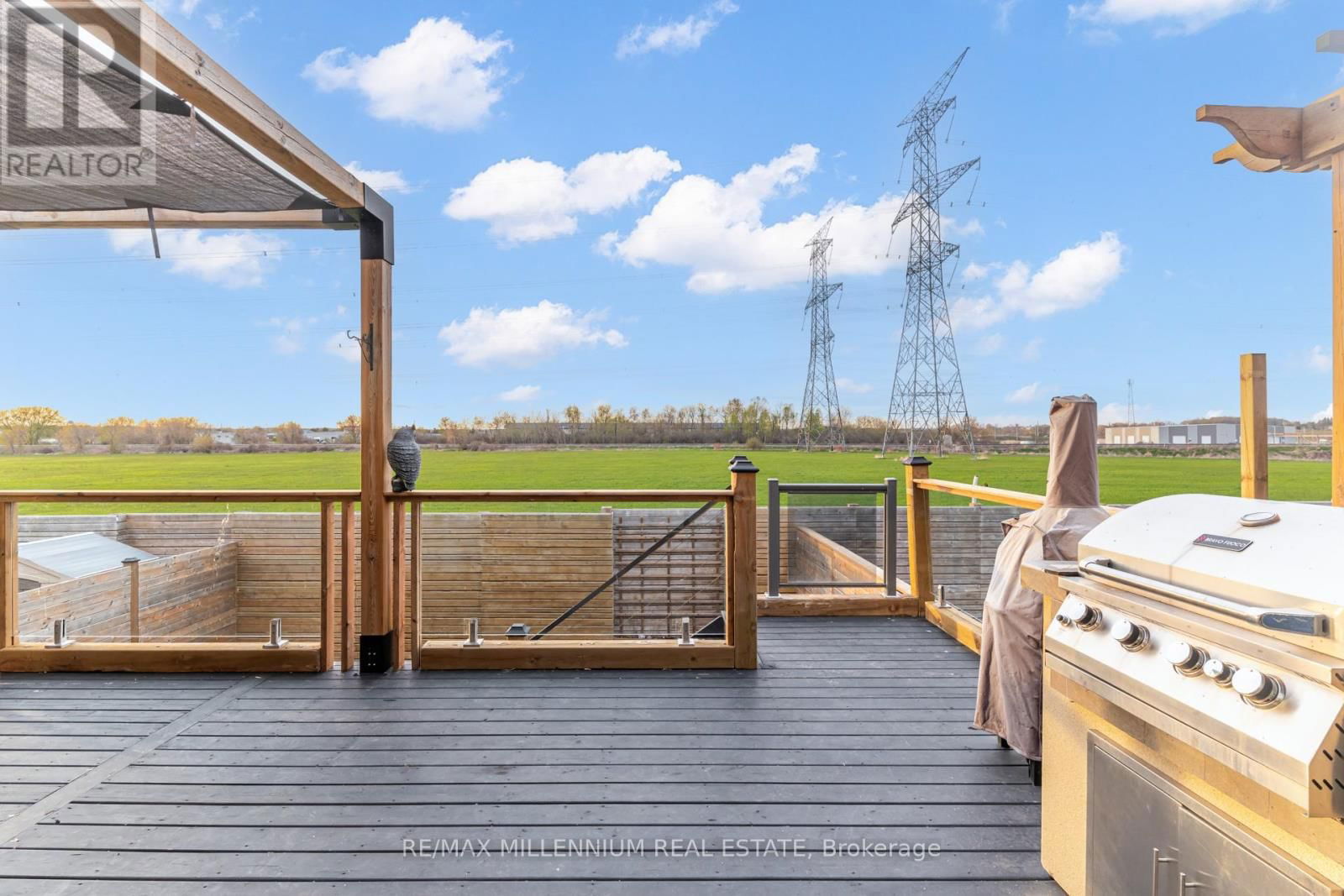 147 YACHT DRIVE Image 15