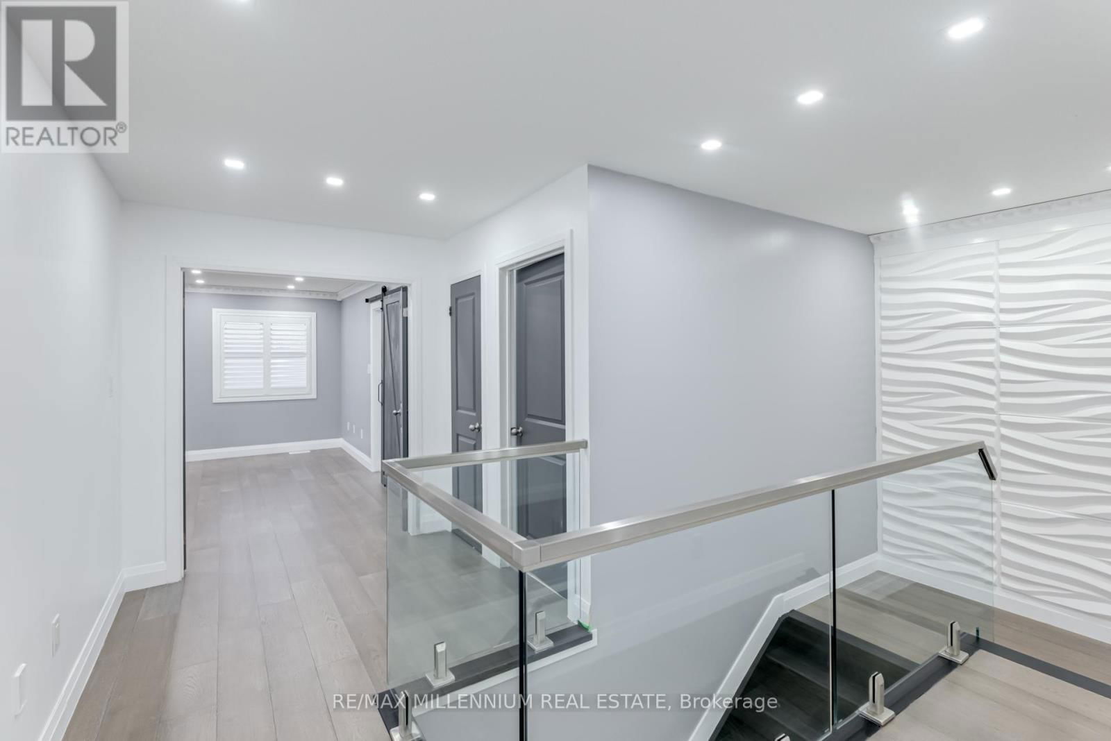 147 YACHT DRIVE Image 18