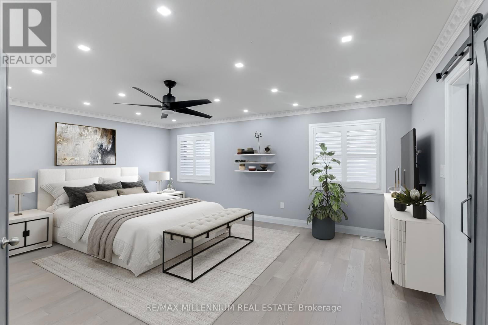 147 YACHT DRIVE Image 19