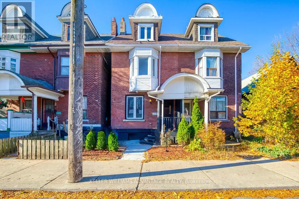 218 BROADVIEW AVENUE Image 1