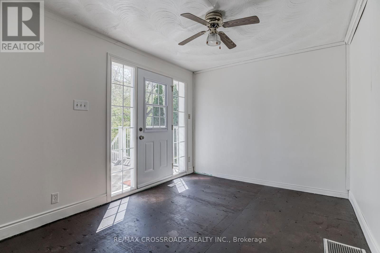 89 WEMBLEY DRIVE Image 13