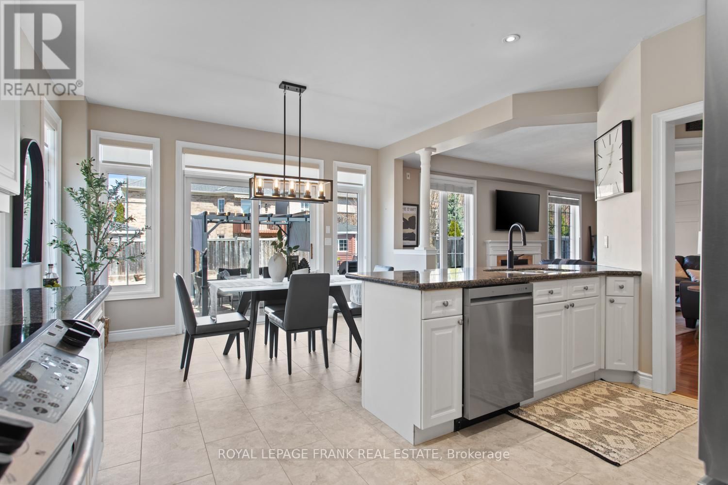 1053 COPPERFIELD DRIVE Image 10