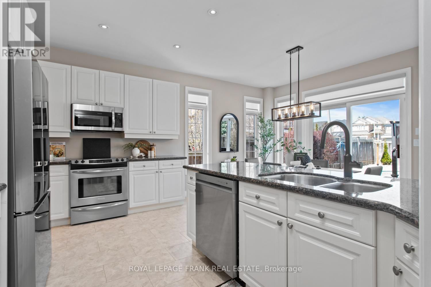 1053 COPPERFIELD DRIVE Image 11