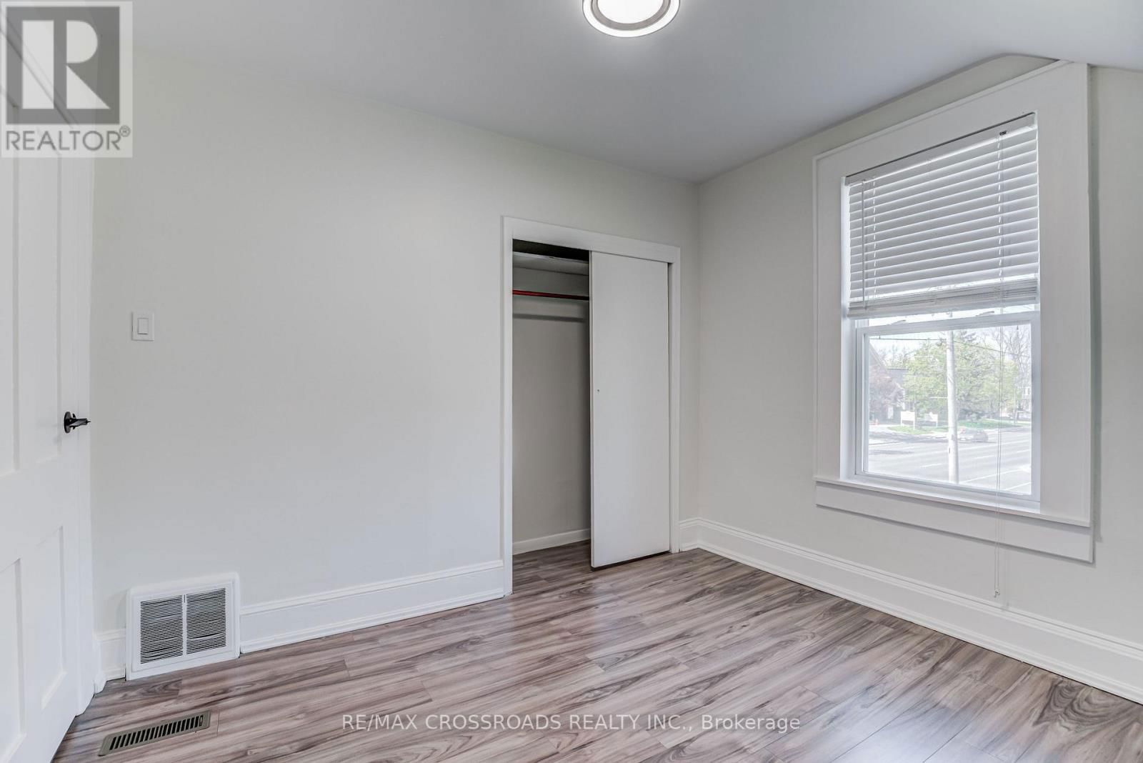 530 KINGSTON ROAD WEST Image 15