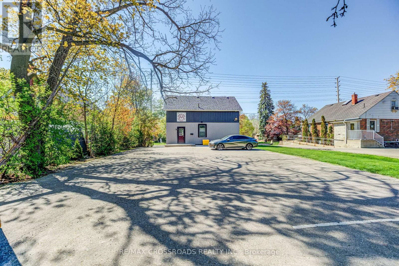 530 KINGSTON ROAD WEST Image 25