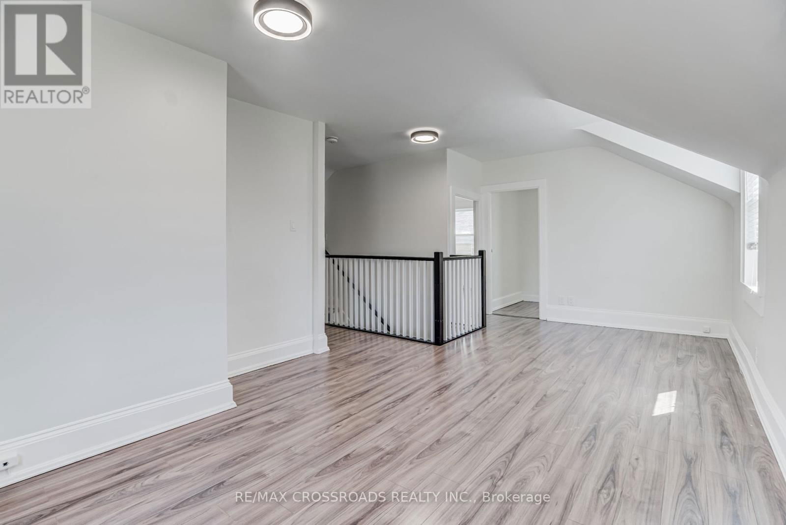 530 KINGSTON ROAD WEST Image 6