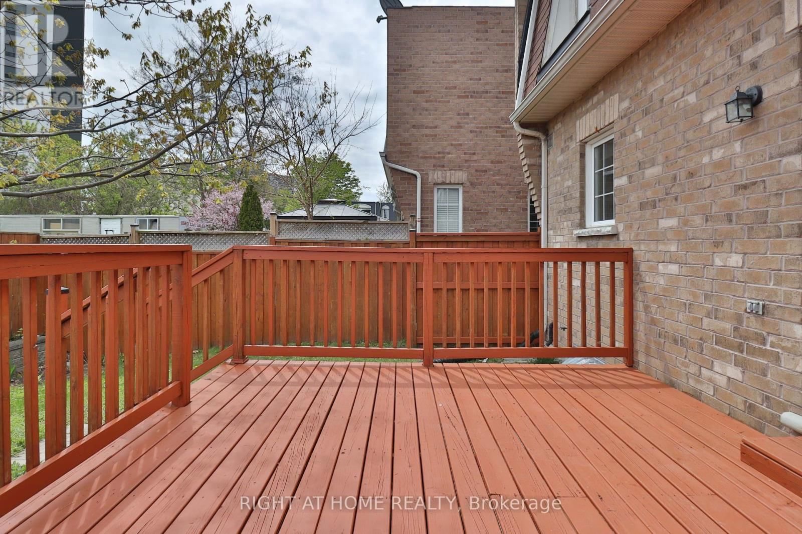72 JEREMIAH LANE Image 19