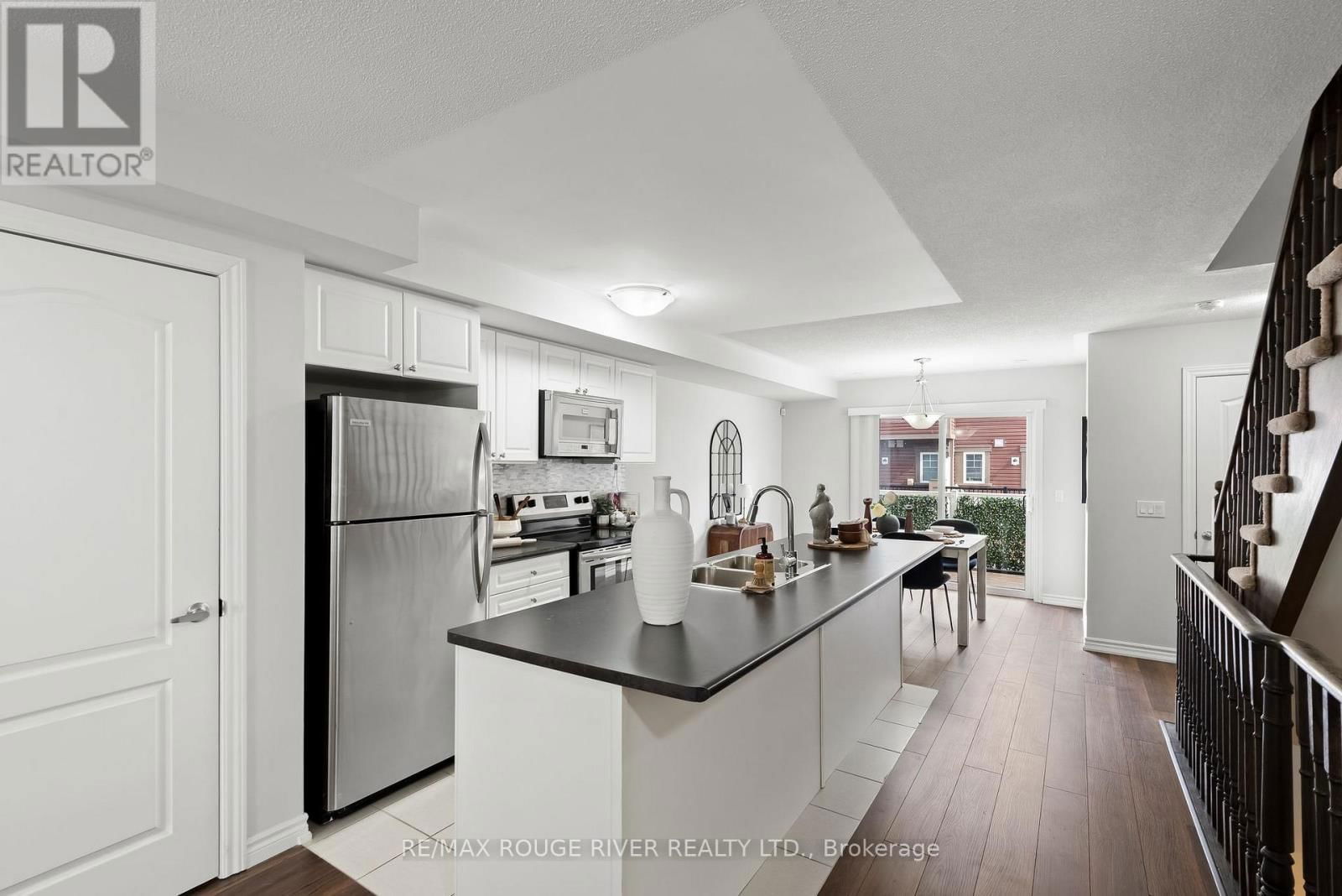 64 - 2500 HILL RISE COURT Image 11